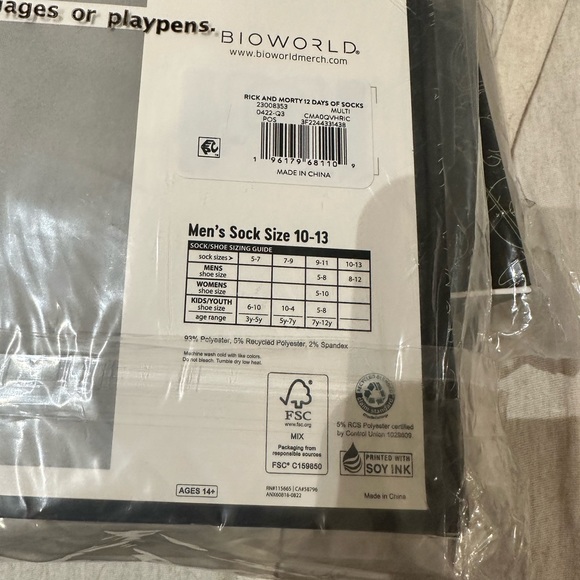 Rick and Morty 12 days of socks - Picture 2 of 3